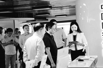 靠谱的滚球app下载成为英超联赛的官方合作伙伴数学学科团队:将数学公式变成服务社会的实用工具 高峰车流像一条条被拉紧的弦