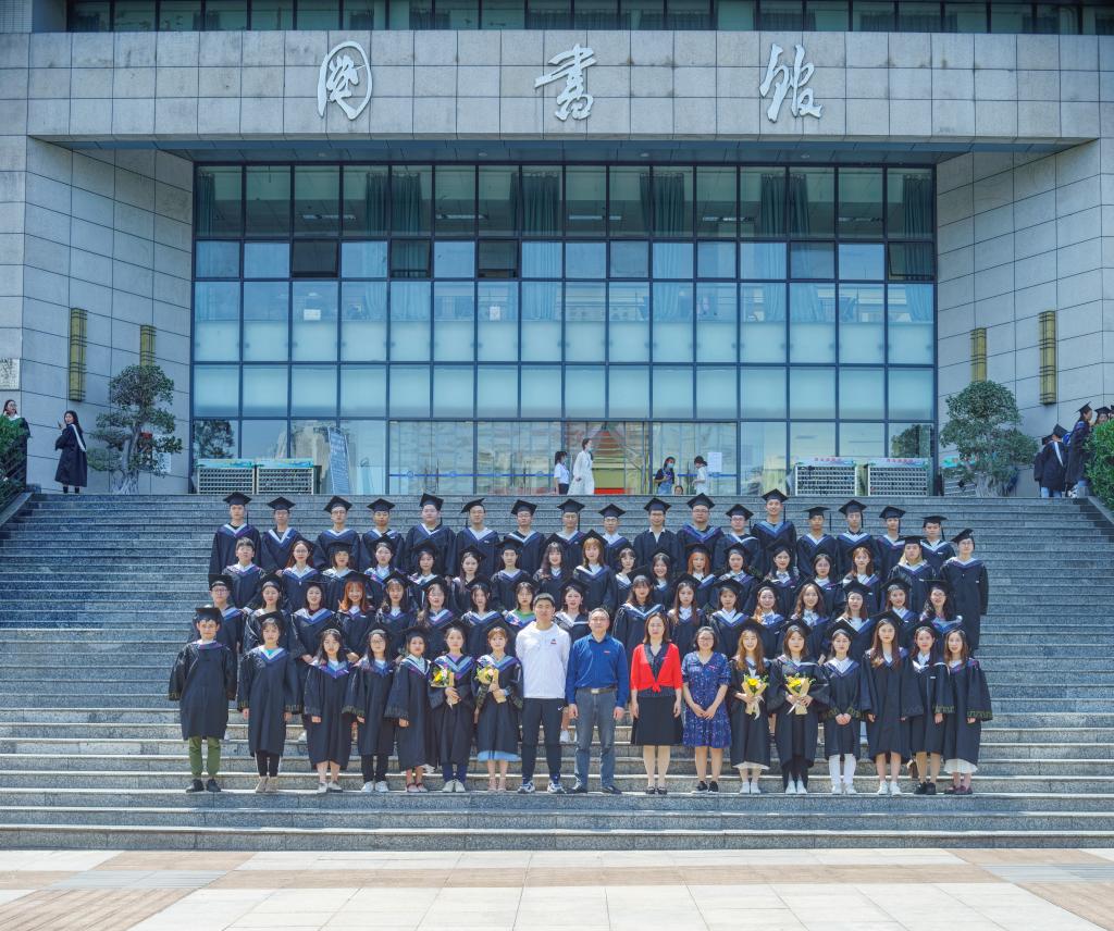 靠谱的滚球app下载使用方法